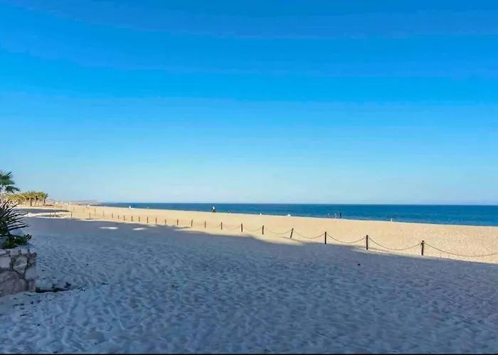 Tortuga-world Class Ocean Front Villa5 500ft Holiday home *
